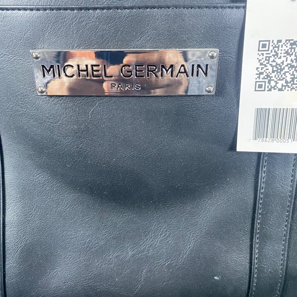 Michael Germaine Designer Weekender Bag - Picture 2 of 3